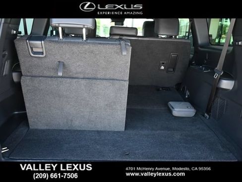 Certified 2024 Lexus GX 550 w/ Cold Area Package AWD/4WD image 17