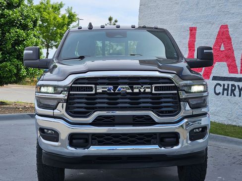 Used 2025 RAM 2500 Tradesman AWD/4WD image 2