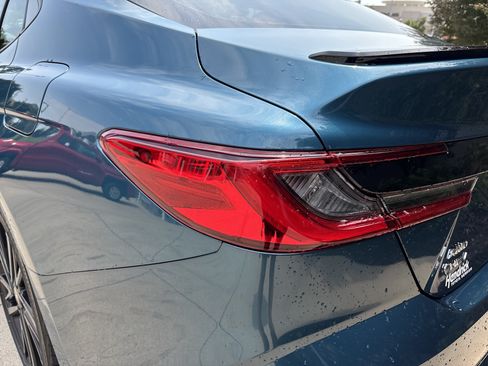 Used 2025 Toyota Camry XSE AWD/4WD image 11