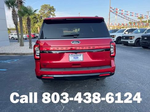 Used 2022 Ford Expedition Limited AWD/4WD image 41