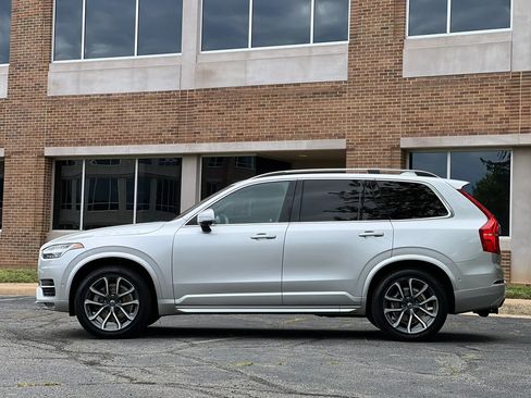 Used 2017 Volvo XC90 T6 Momentum w/ Vision Package AWD/4WD image 2