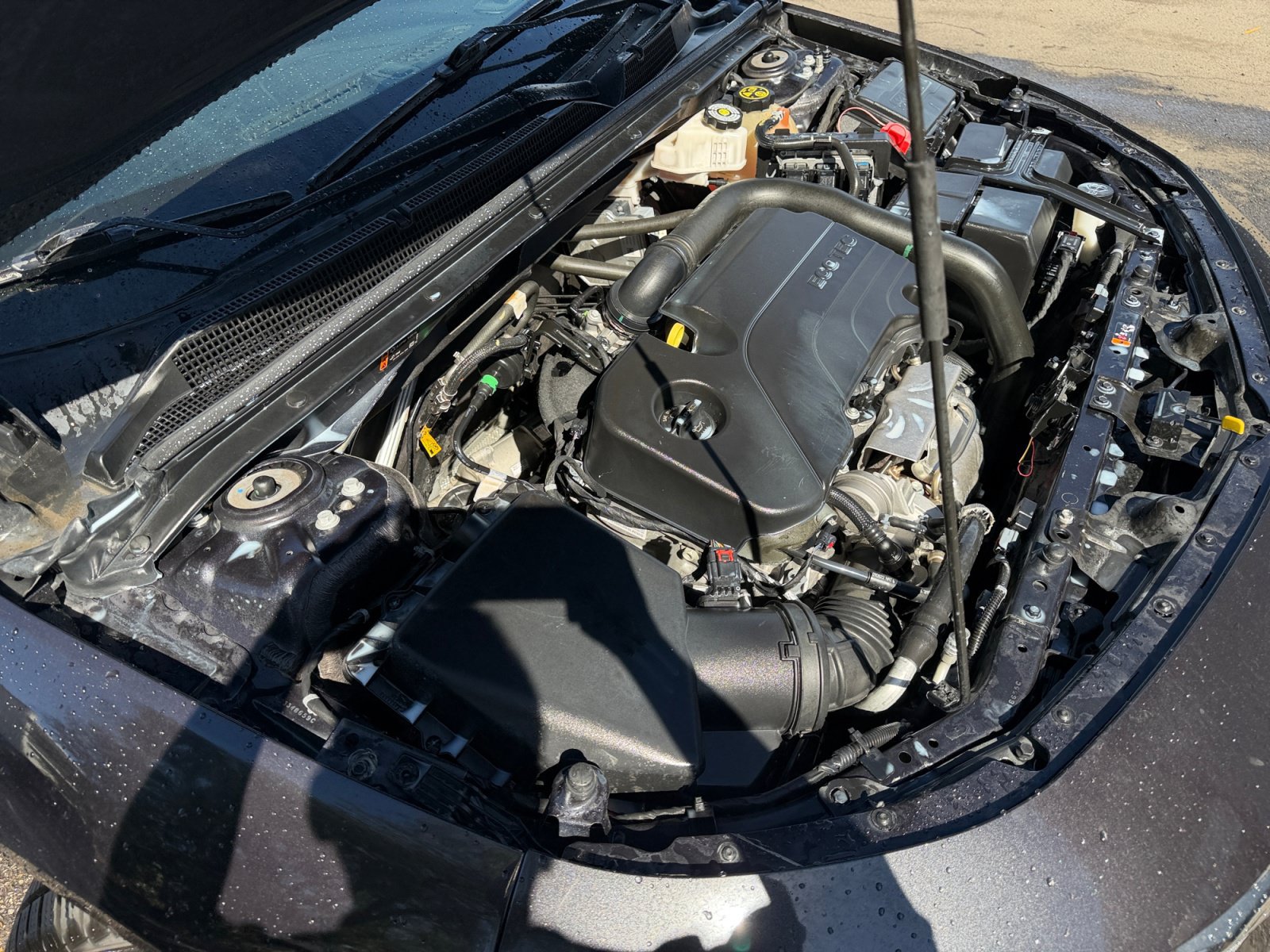 Used 2023 Chevrolet Malibu LT FWD image 32