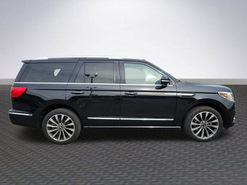 Used 2020 Lincoln Navigator Reserve RWD image 4