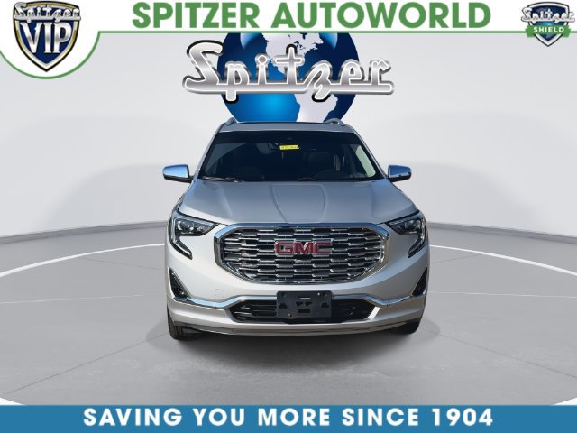 Used 2019 GMC Terrain Denali w/ Driver Alert Package II AWD/4WD image 4