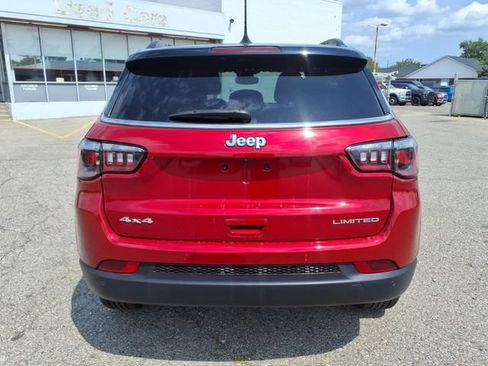 Used 2025 Jeep Compass Limited AWD/4WD image 6