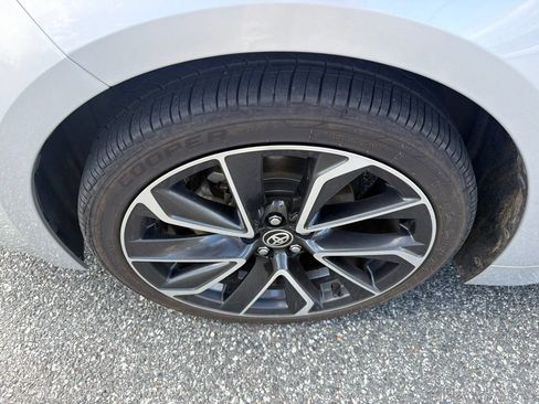 Used 2021 Toyota Corolla XSE FWD image 11