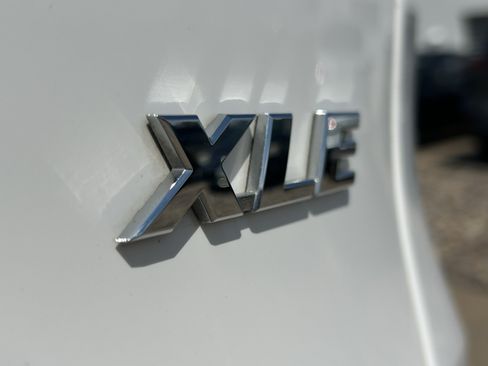 Certified 2025 Toyota RAV4 XLE FWD image 9