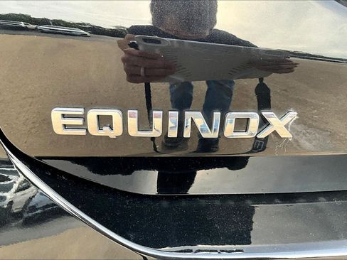 Used 2023 Chevrolet Equinox LS w/ LS Convenience Package FWD image 24