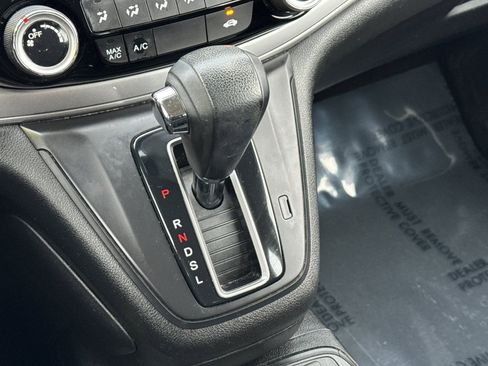 Used 2015 Honda CR-V LX image 16
