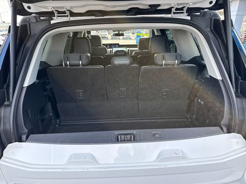 Used 2025 Ford Expedition Active image 29