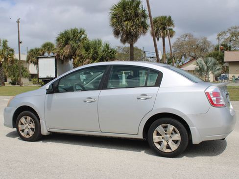Used 2011 Nissan Sentra 2.0 FWD image 4
