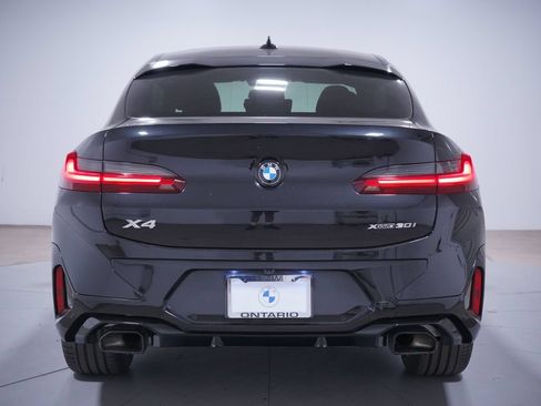 Used 2024 BMW X4 xDrive30i AWD/4WD image 5