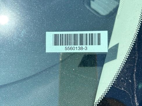 Used 2024 Buick Encore GX Sport Touring image 15