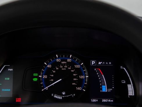 Used 2018 Hyundai Ioniq Blue image 25