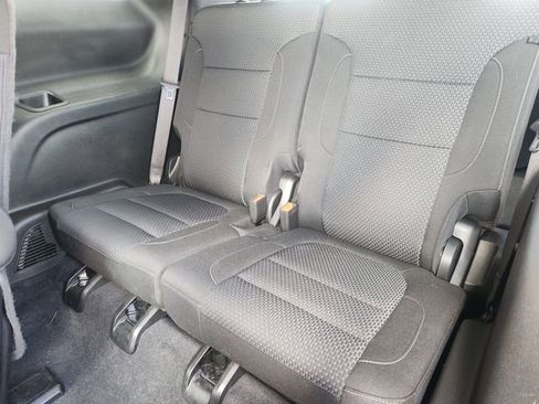 Used 2023 GMC Acadia SLE w/ Driver Convenience Package image 34