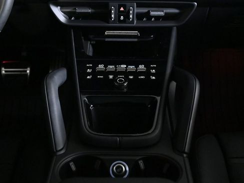 Certified 2026 Porsche Cayenne Turbo image 16