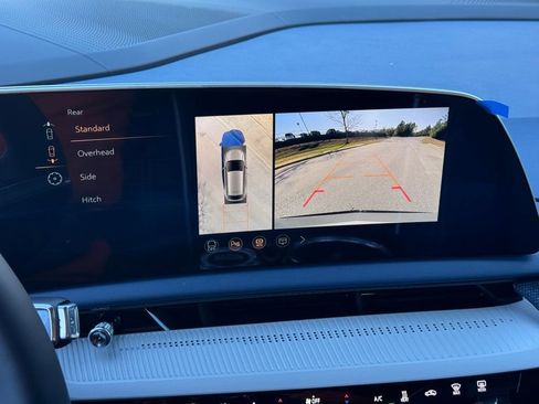 New 2026 Cadillac Optiq Sport 2 image 31