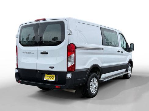 Used 2024 Ford Transit 250 Low Roof w/ Exterior Upgrade Package image 5