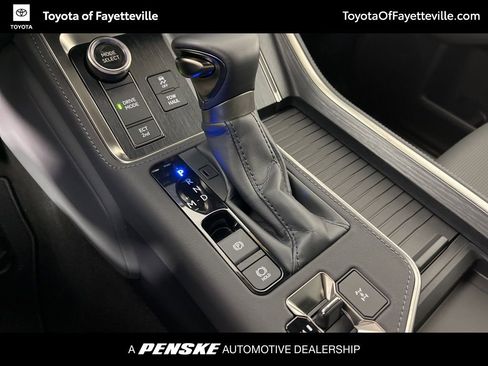 Used 2025 Lexus GX 550 w/ Accessory Package (Z1) image 34