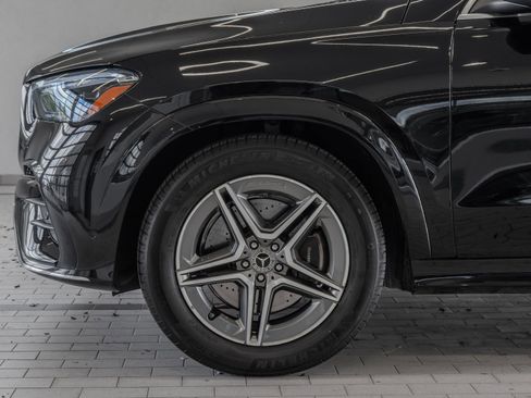 Certified 2025 Mercedes-Benz GLE 450 4MATIC image 4