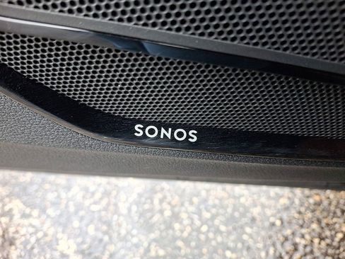 Certified 2025 Audi Q3 2.0T Premium Plus w/ Premium Plus Package image 28