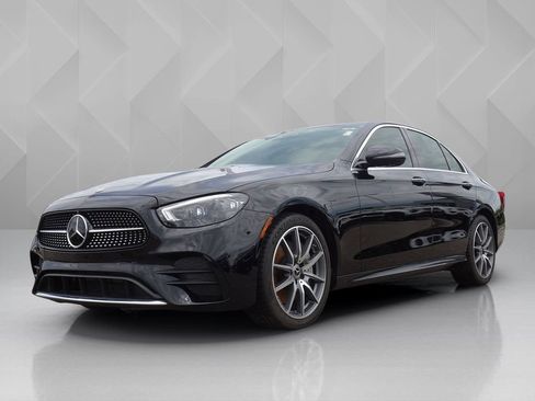 Used 2023 Mercedes-Benz E 450 4MATIC Sedan image 1
