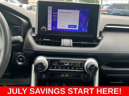 Used 2023 Toyota RAV4 SE AWD/4WD image 16