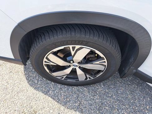 Used 2020 Subaru Forester Touring AWD/4WD image 30