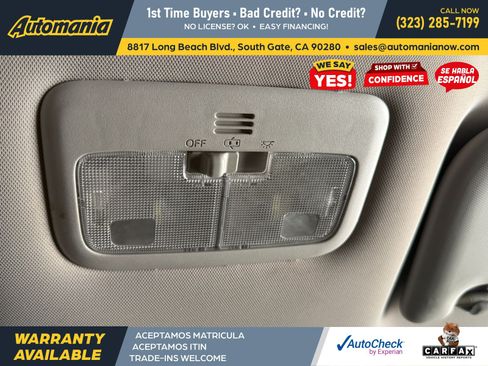 Used 2019 Toyota Corolla SE w/ Carpet Mat Package (TMS) FWD image 19