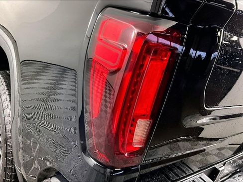 Used 2026 GMC Sierra 1500 AT4 w/ AT4 Premium Package AWD/4WD image 23