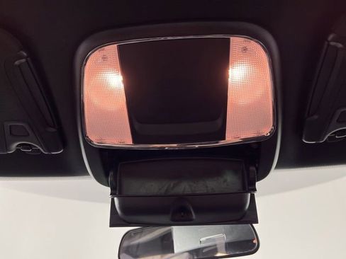 Used 2023 Dodge Charger SXT RWD image 34