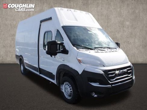 New 2024 RAM ProMaster 3500 w/ Delivery Van Package image 2