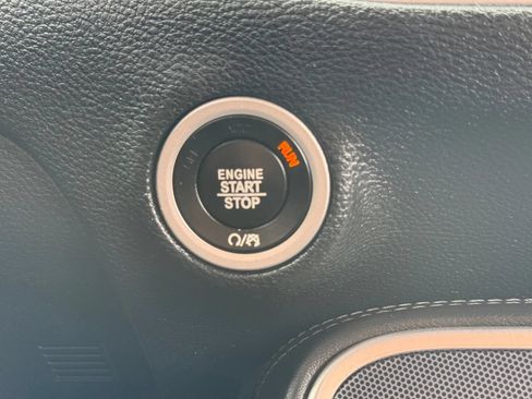 Used 2016 Dodge Challenger R/T Scat Pack w/ Leather Interior Group RWD image 37