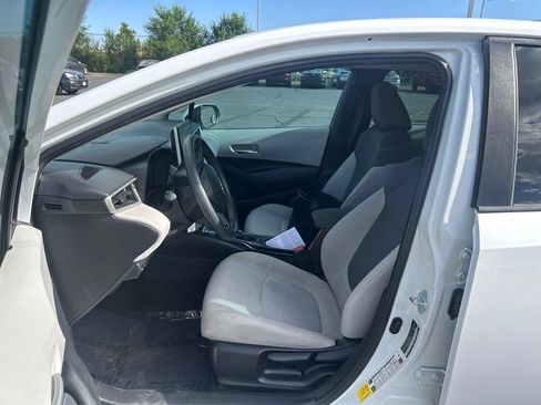 Used 2021 Toyota Corolla LE w/ Carpet Mat Package (TMS) FWD image 16