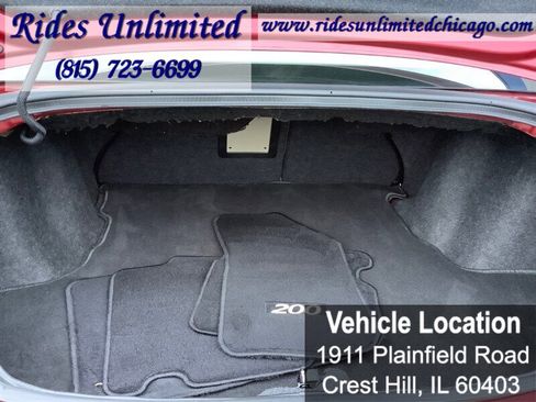 Used 2011 Chrysler 200 Touring image 33