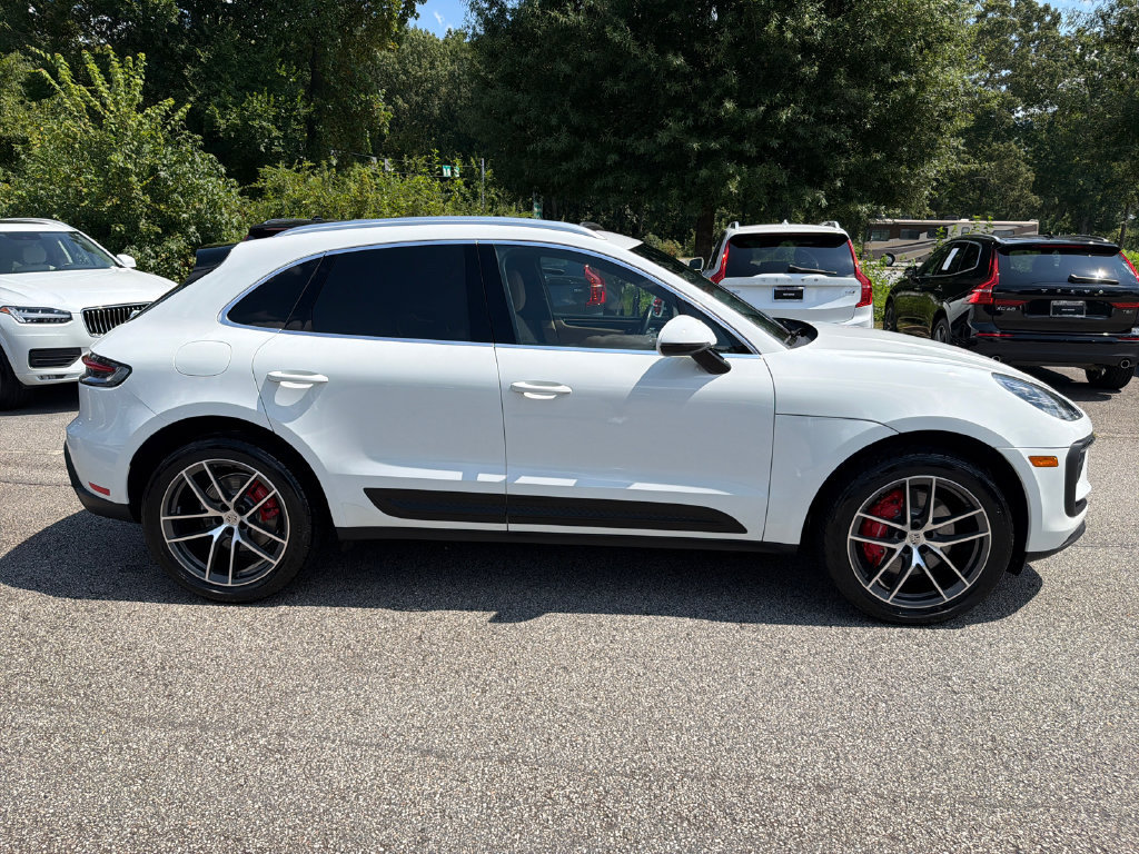 Used 2022 Porsche Macan S AWD/4WD image 8