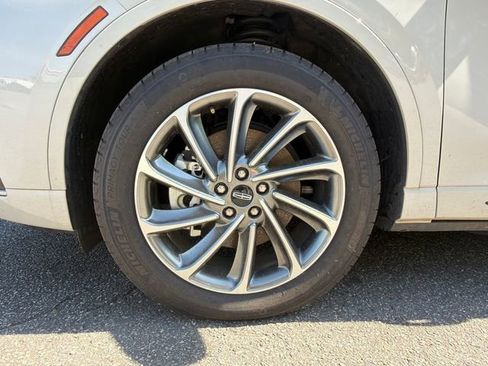 Used 2024 Lincoln Corsair Grand Touring image 13