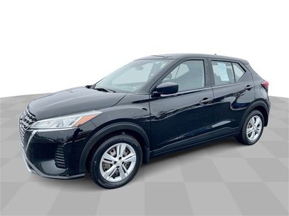 Used 2022 Nissan Kicks S