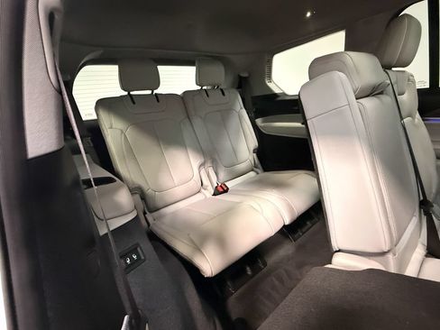 Used 2021 Jeep Grand Cherokee L Overland w/ Advanced Protech Group III AWD/4WD image 67