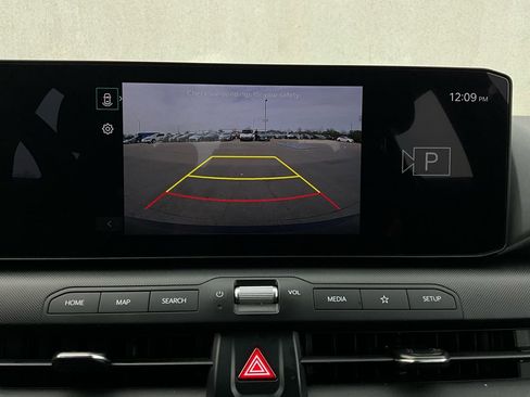 Used 2025 Kia K4 LXS image 33