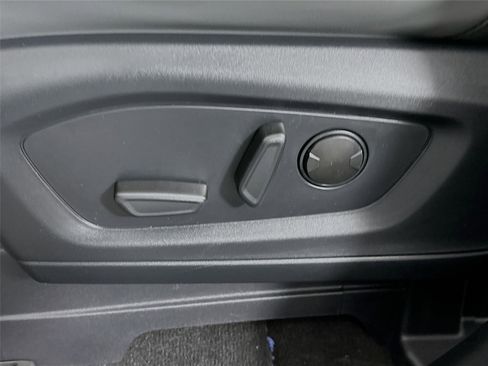 New 2026 Ford Explorer Active w/ Active Comfort Package image 21