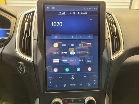 Used 2023 Ford Edge SEL image 25