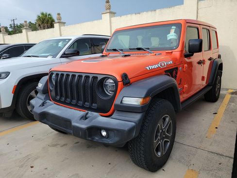 Used 2020 Jeep Wrangler Unlimited Sport S w/ Sun And Sound Package AWD/4WD image 2