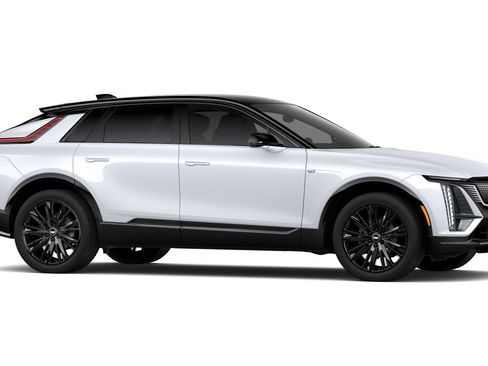 New 2026 Cadillac Lyriq Signature Sport w/ LPO, ONYX Package AWD/4WD image 13