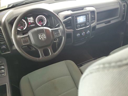 Used 2017 RAM 2500 Tradesman w/ Chrome Appearance Group image 15