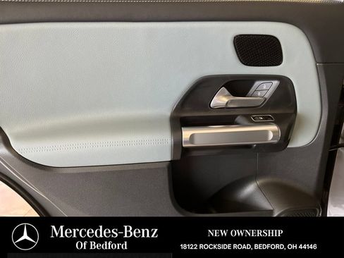 Used 2026 Mercedes-Benz GLB 250 4MATIC image 13