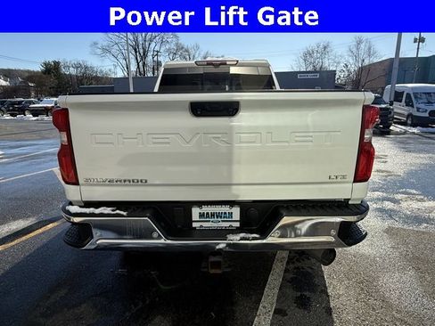 Used 2021 Chevrolet Silverado 3500 LTZ w/ LTZ Premium Package image 7