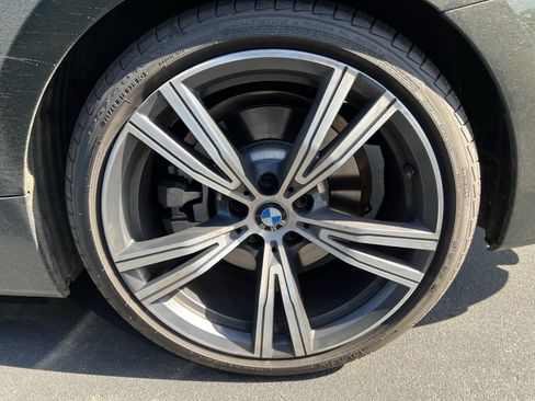 Used 2021 BMW 430i Coupe w/ Premium Package image 13