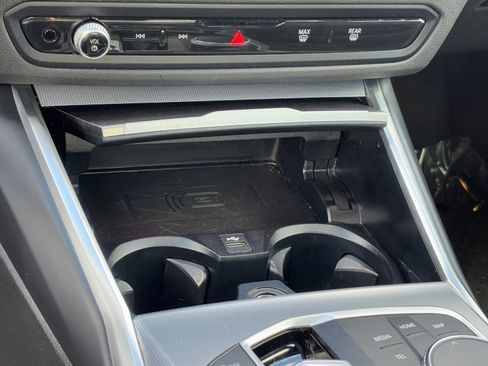 Used 2024 BMW 330i Sedan image 24