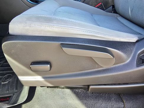 Used 2019 Chevrolet Colorado W/T w/ WT Convenience Package image 17